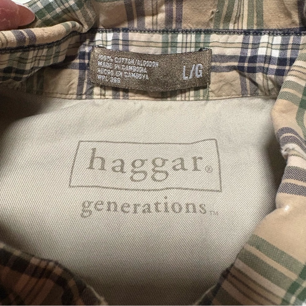 Haggar Men's Casual Plaid Shirt - Beige and Navy - Picture 4 of 4